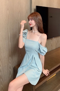 Flower bud sleeve temperament close waist slim irregular dress