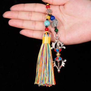 藏式转经筒吊坠西藏汽车挂件十字金刚杵吊牌转经轮中国结饰品项链