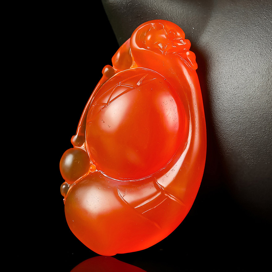 12.72g 桑杰国际拍卖 精品南红玛瑙 如意挂件