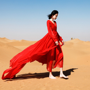 红色沙漠西藏长裙青海湖草原拍照沙滩三亚海边度假连衣裙大拖尾仙