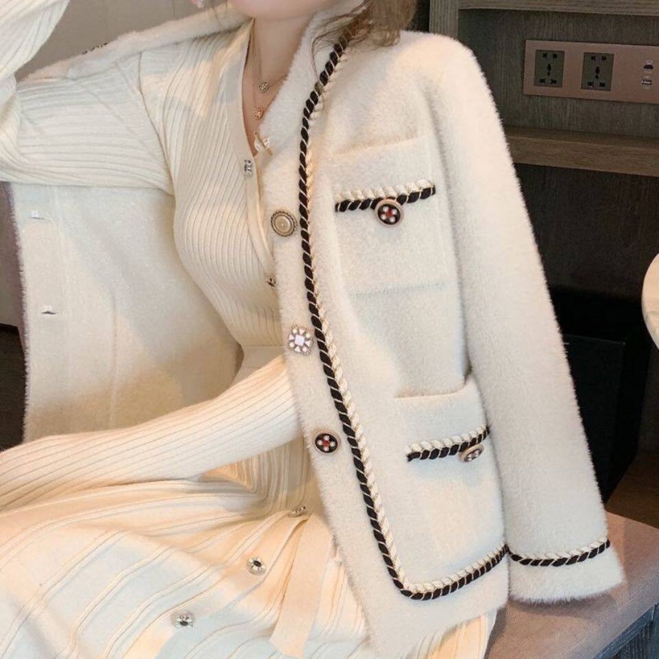 南国时创专柜正品小香风仿水貂绒加厚短外套女2020年秋冬季新款