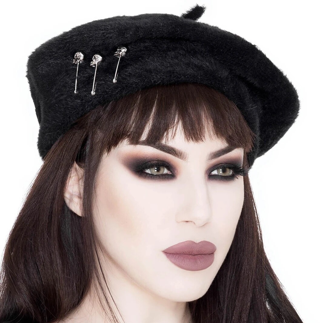 killstareternalslumber哥特暗黑朋克女巫骷髅别针毛绒帽子