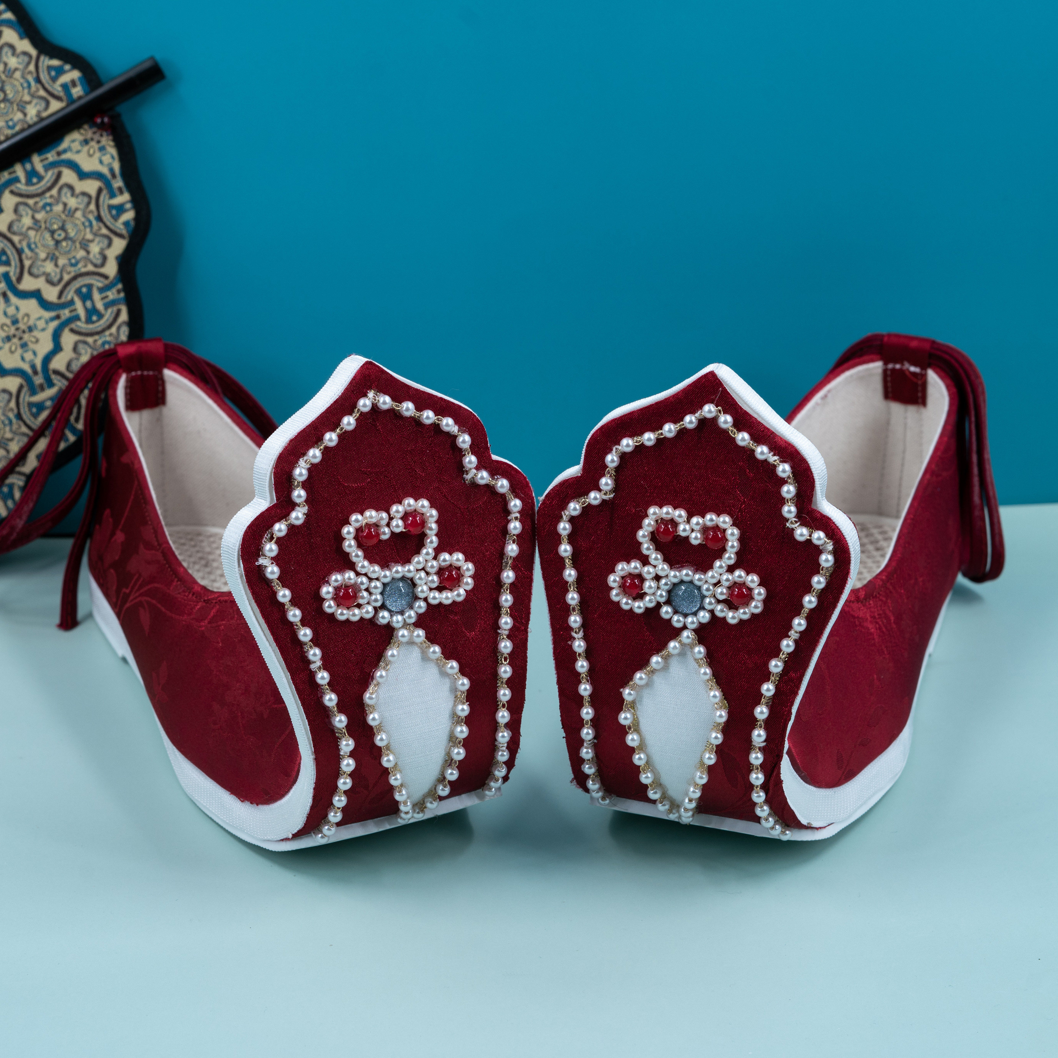 古风登云履江南朱记新款翘头履绣花女鞋平底汉服鞋明制内增高唐制