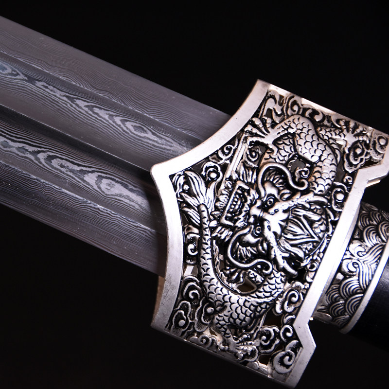 龙纹剑 叶端文 龙泉宝剑锻制技艺非遗传承人(未开刃)