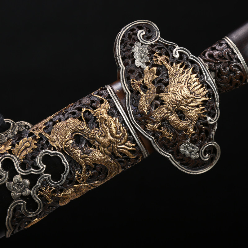 三色龙凤剑 谢明友 浙江省高级工艺美术师(未开刃)