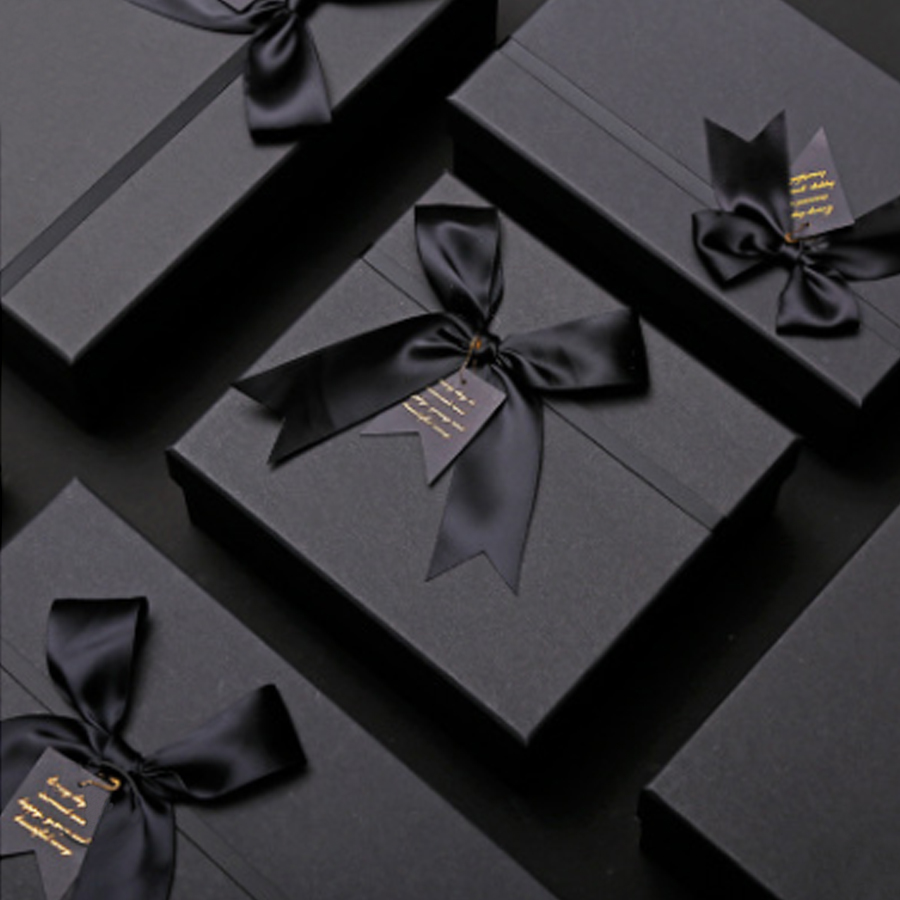 牛皮纸盒礼品盒定制 正方形创意天地盖礼盒高端 黑色化妆品包装盒