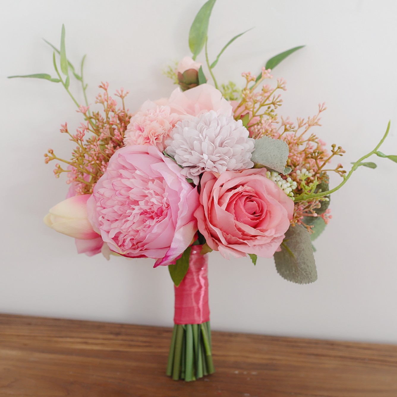 森系野玫瑰仿真新娘手捧花结婚婚礼韩式拍摄摄影道具创意个性唯美