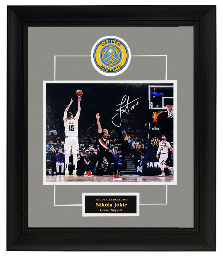 mvp丹佛掘金队 约基奇亲笔签名照片 含证书 裱框 收藏