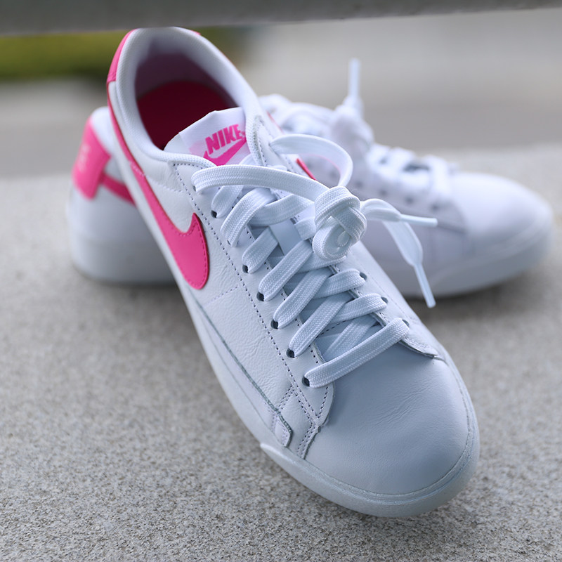 耐克休闲鞋女款_nike 开拓者 女款 小白鞋 休闲运动板鞋 av9370-102