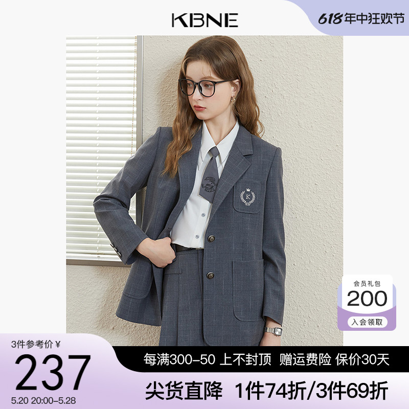 西装外套女学院风超好看上衣kbne