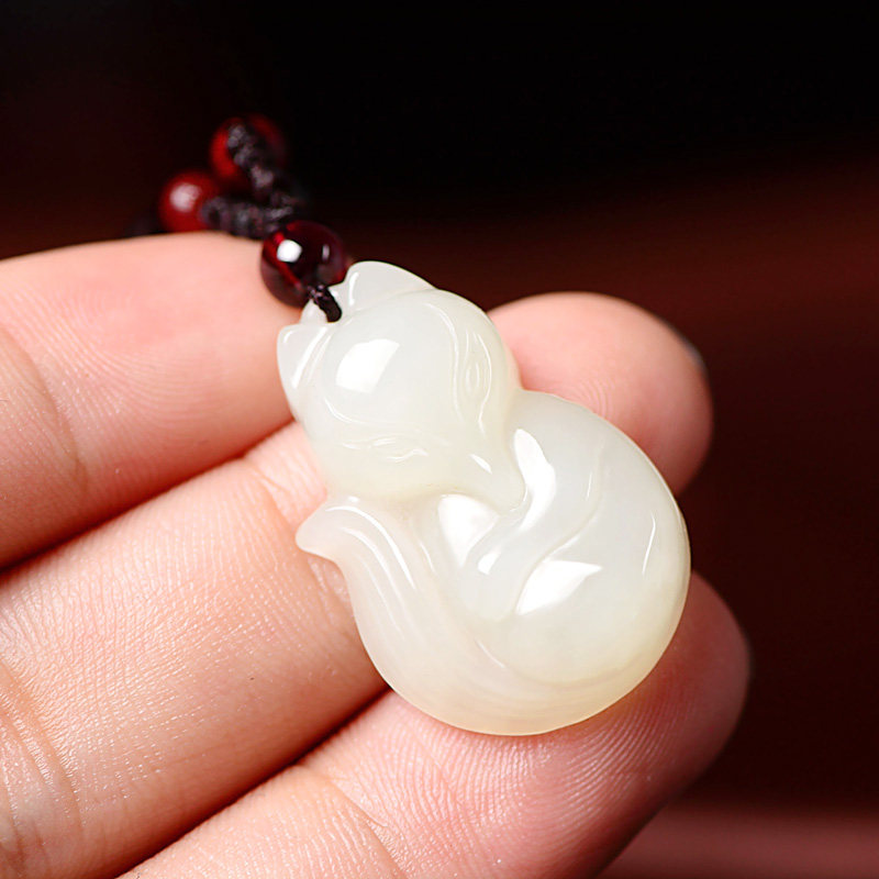 新疆和田玉白玉狐狸吊坠正品玉石女款玉狐狸玉坠玉佩项链带证书