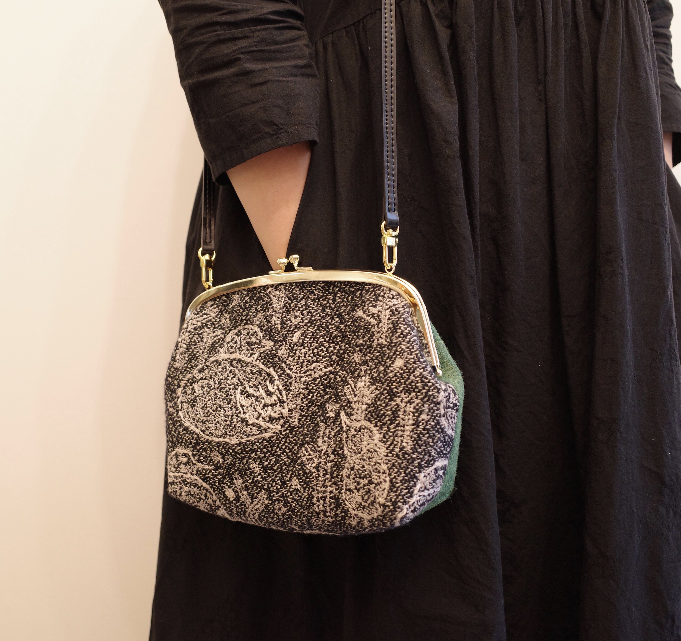 shuna皆川明minaperhonen布料口金包瞳の向こうに