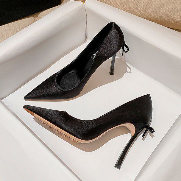 床上高跟鞋侧空尖头黑色伴娘性感红色大码情趣鞋炮鞋细跟
