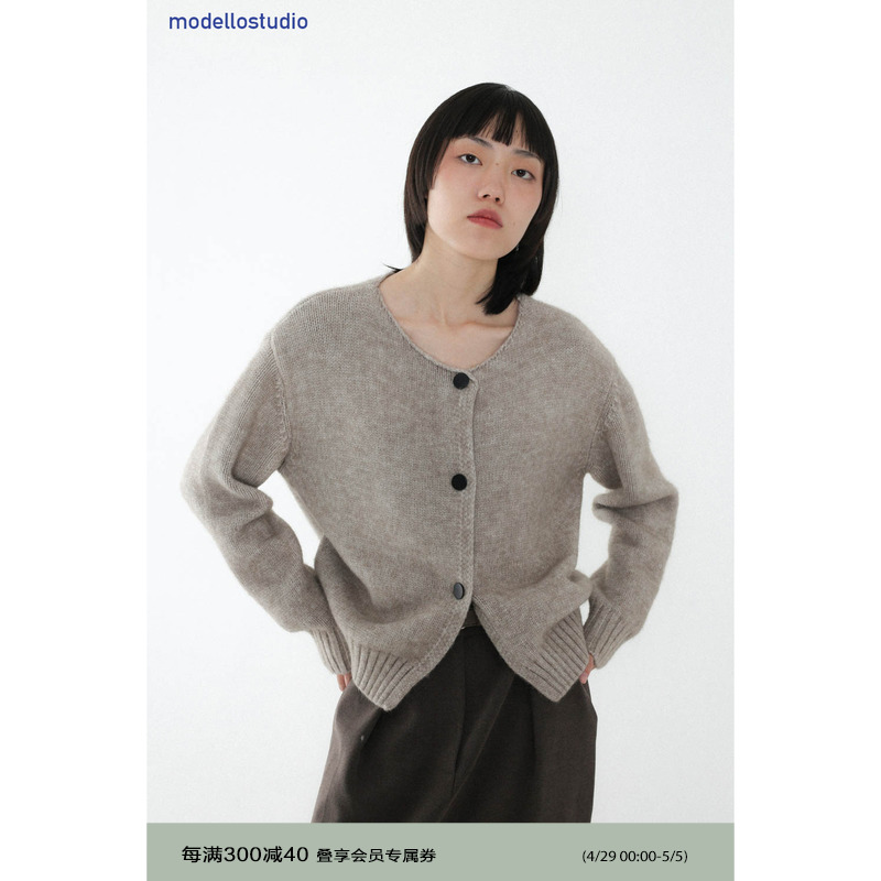 ModelloStudio 温柔记忆的午后短款合身圆领针织衫开衫上衣女长袖