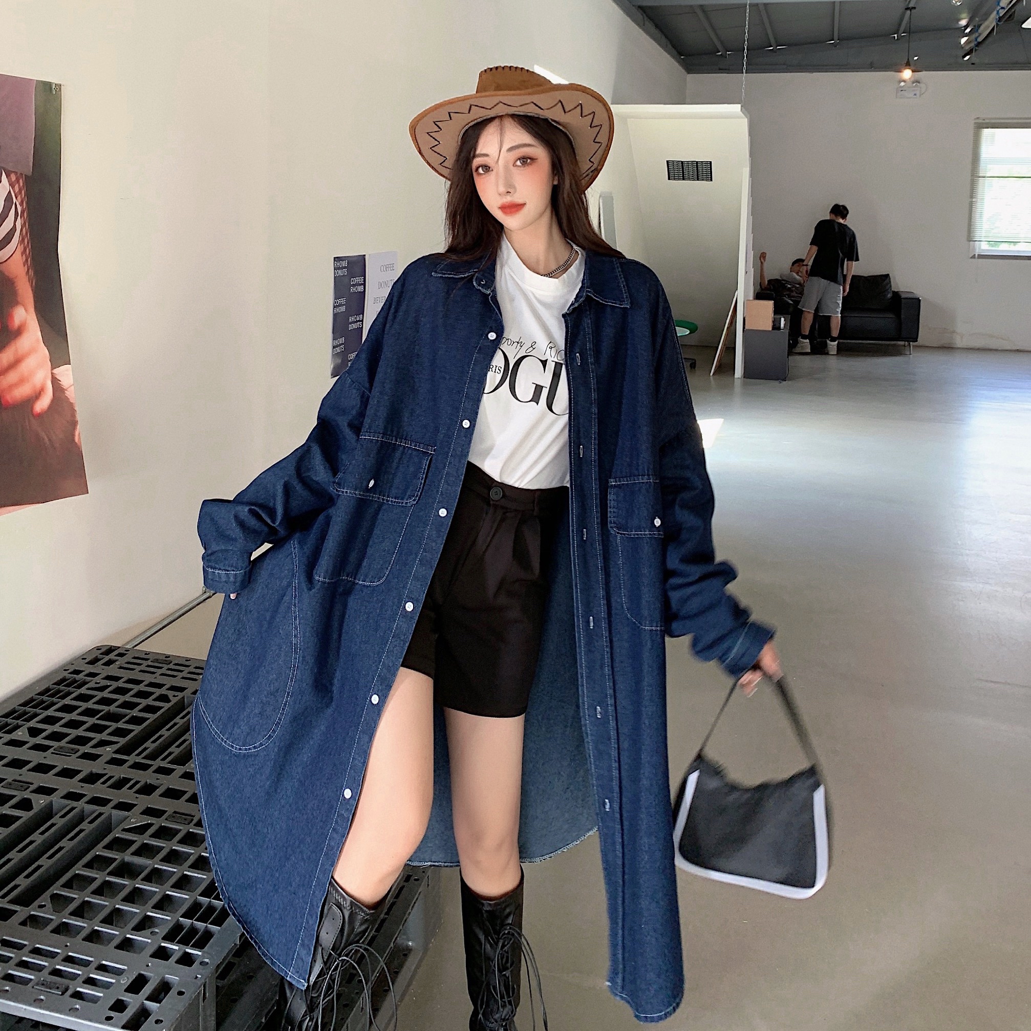 现货#2022年秋冬大码宽松休闲bf风衣中长款胖mm百搭过膝牛仔外套_女