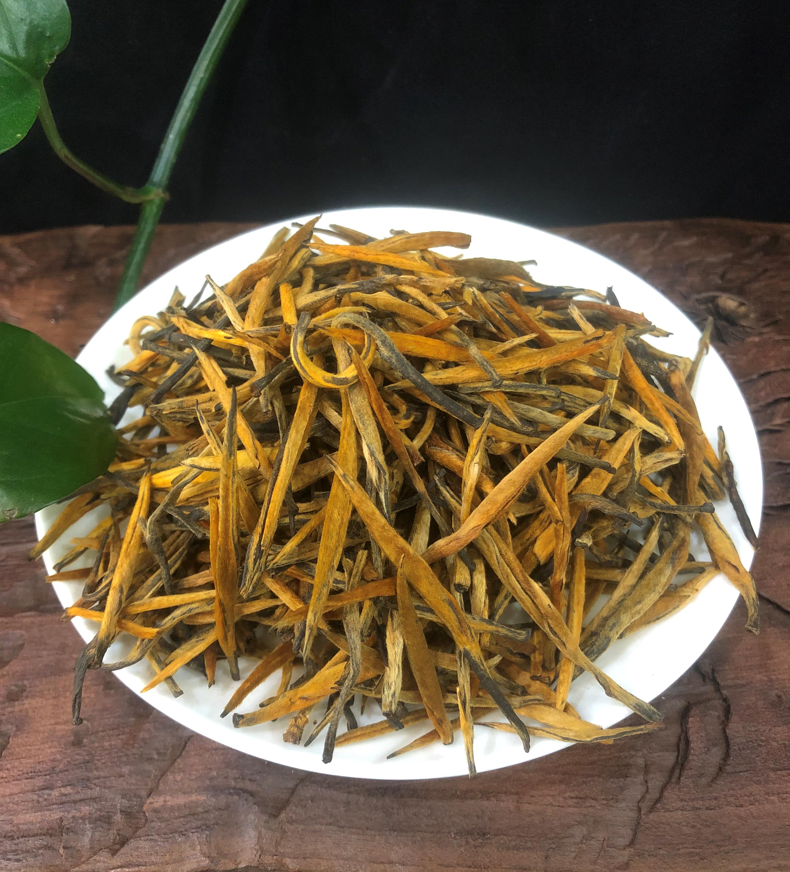 2021年特级大金针滇红茶 礼盒装送长辈