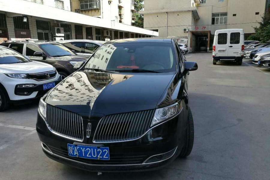 【第一次拍卖】车牌号为陕ay2u22林肯mkt3490cc小型越野车