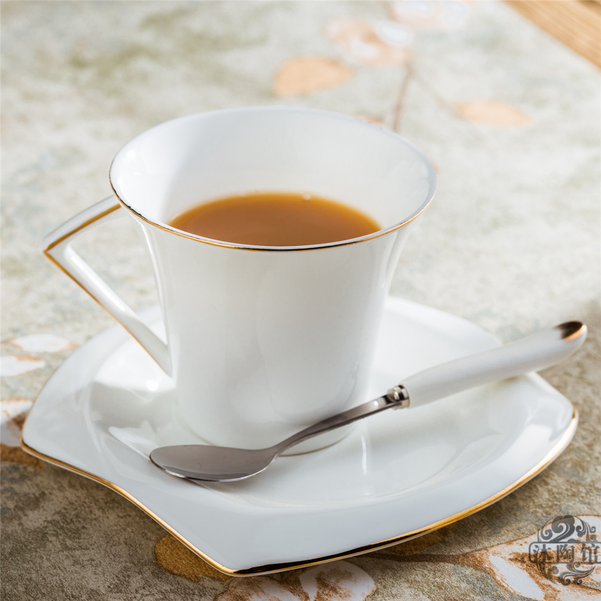 沐陶 欧式陶瓷咖啡杯套装简约金边创意6件套骨瓷咖啡杯碟勺架子|ruв категории посуда, кофе, кофе - от Buy2taobao.com для оказания профессиональной услуги покупки агента Taobao