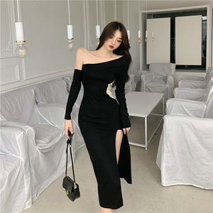 Live shooting! Nightclub PARTY SEXY diagonal shoulder single sleeve careful machine side split color contrast dress