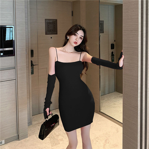 Live shooting! New versatile personalized sleeve Slim Fit Sexy hip strap bottomed dress