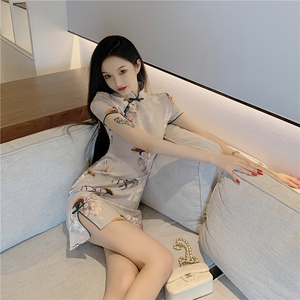 Real shooting of new Chinese style cheongsam young girl's improved retro cheongsam dress