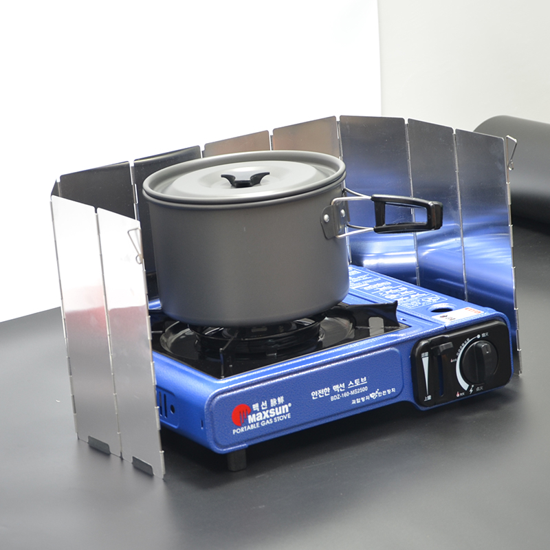 outdoors Ultralight Camp Furnace head Windshield Folding screens Picnic Gas furnace Stove Windshield 8/10 slice 12 slicein the Outdoor/Mountaineer/Camping/Travel Goods , Stoves/Tableware/Picnic barbecue supplies , Windshield  category - from Buy2taobao.com to provide professional Taobao agent buy service