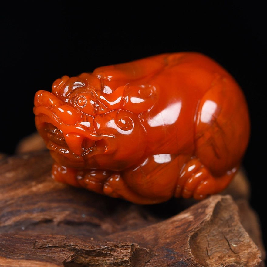 21.37g 精品四川九口料 火焰纹 南红玛瑙 (貔貅) 挂件