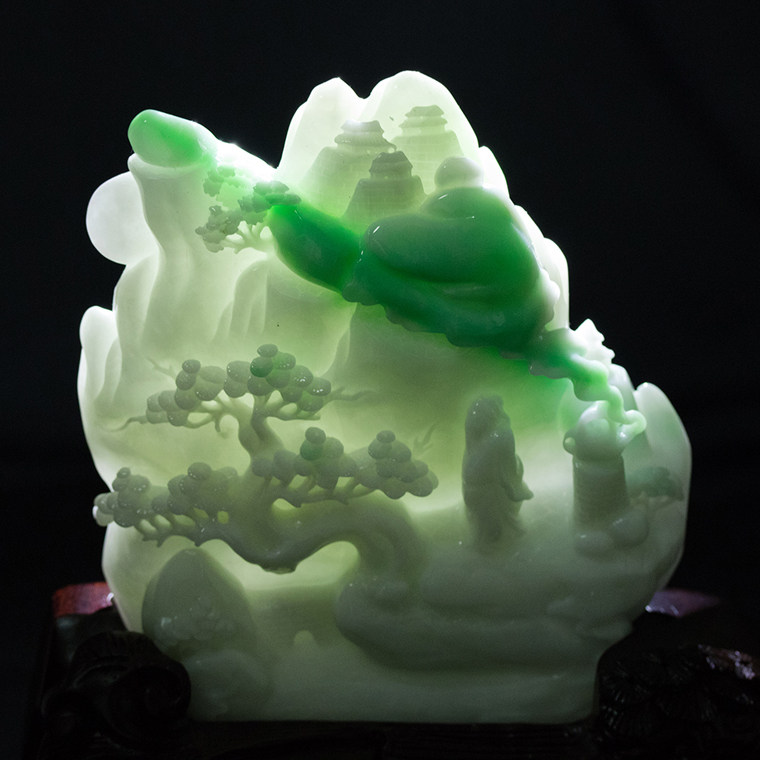 镇平玉雕馆 天然缅甸a货翡翠山水摆件750.00g