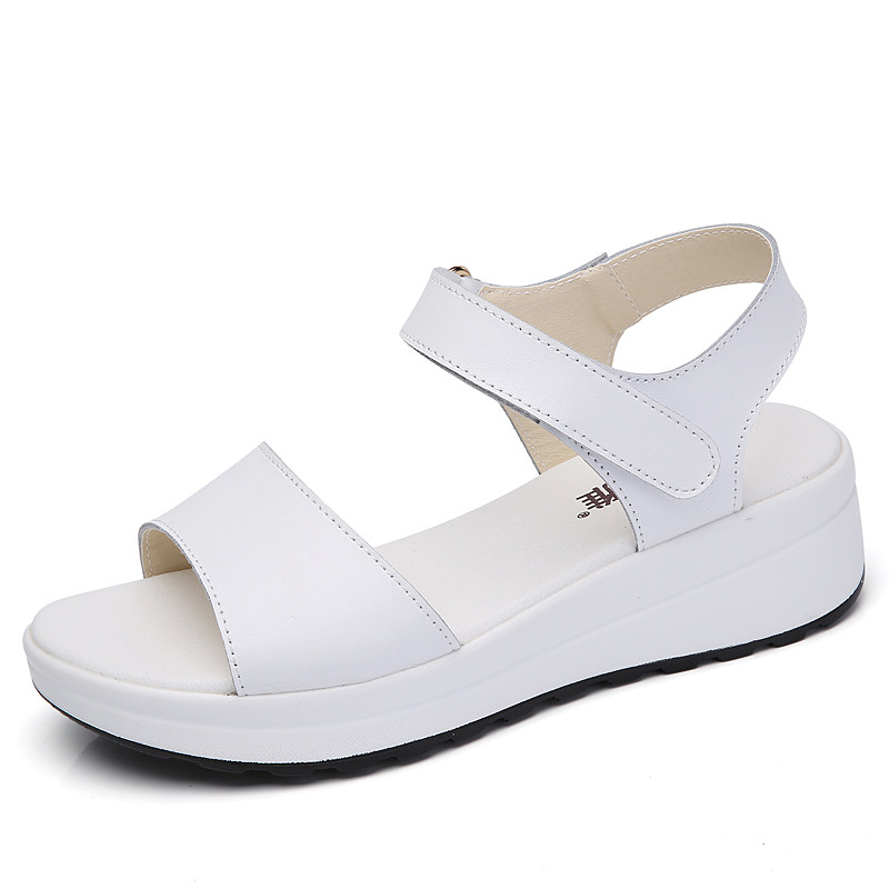 2020新款韩版厚底百搭孕妇白色护士凉鞋女夏平底学生极简软底凉鞋