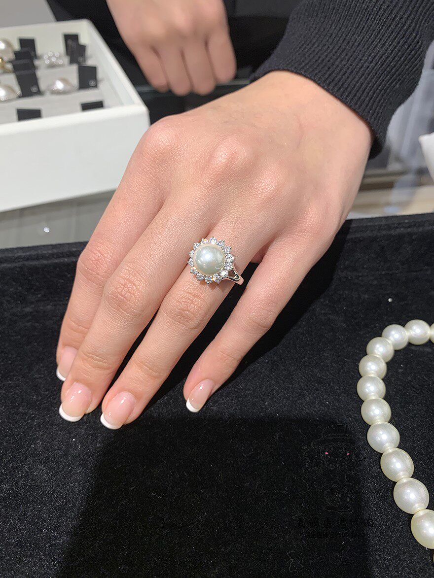 西班牙皇室珠宝arte艾尔蒂人造珍珠晶钻围边花款女生戒指日常款