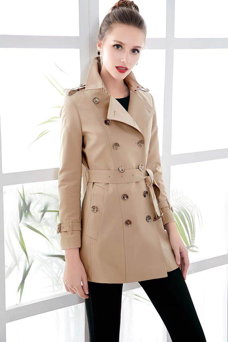 欧洲站专柜新品2021秋冬经典英伦风女双排扣金属扣防水包臀风衣