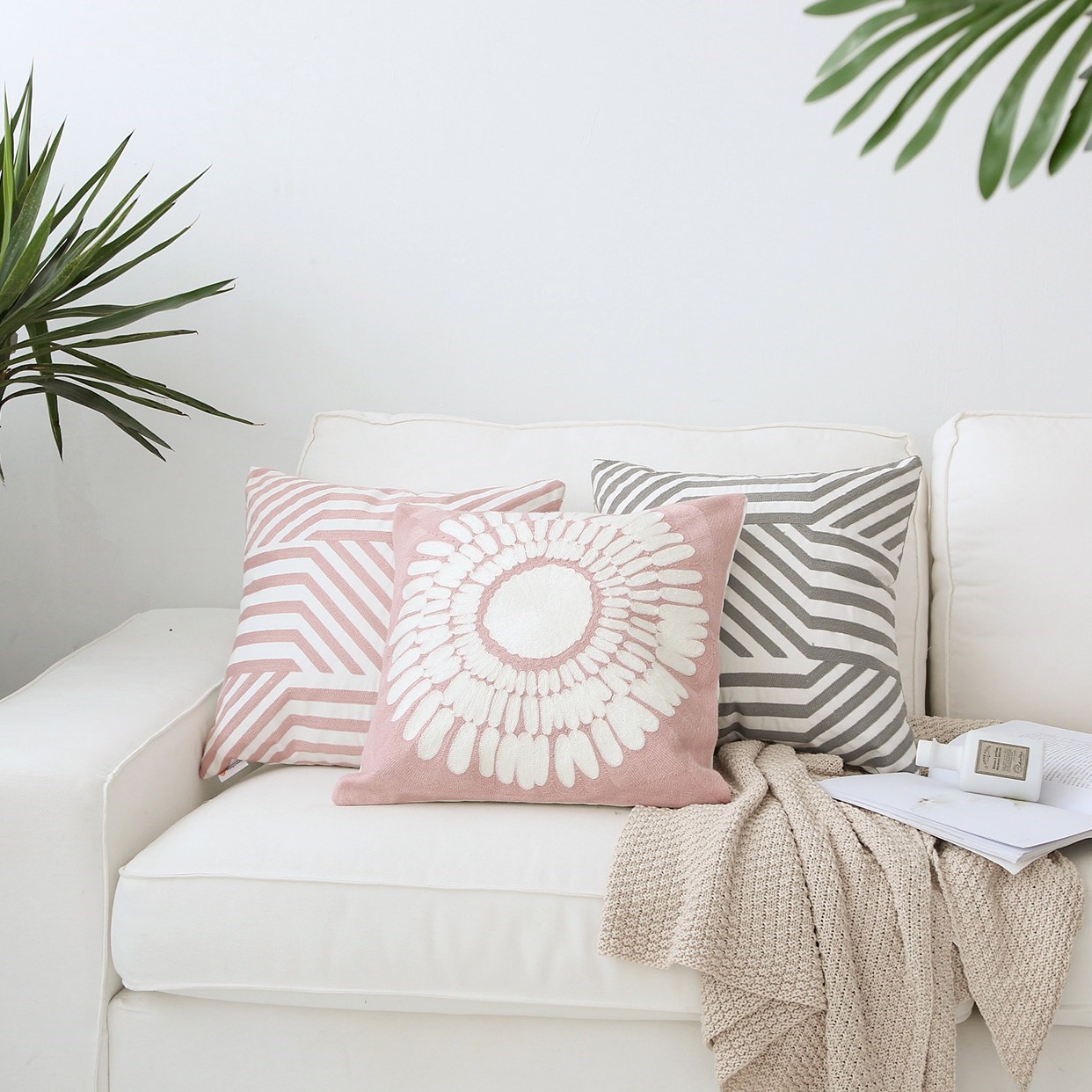 Upholstery suit Pillows Cushion Geometry Hold pillow Pillowcase superior quality Sofa cushion Car Cushionin the Home Fabric , Pillow/Pillow category - from Buy2taobao.com to provide professional Taobao agent buy service