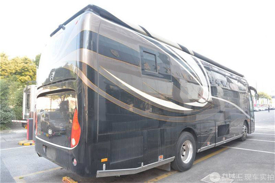 【五折起拍】厦门金龙 本山大叔同款房车 九域汇认证二手车 上海