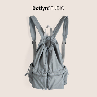Dotlyn韩系学院风休闲双肩包小众设计中性户外旅行大容量尼龙背包
