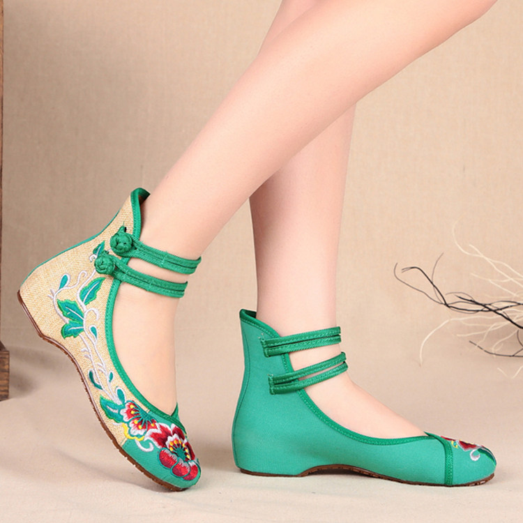 新款正品老北京布鞋舞蹈民族风拼色绑带绣花鞋内坡跟女单鞋