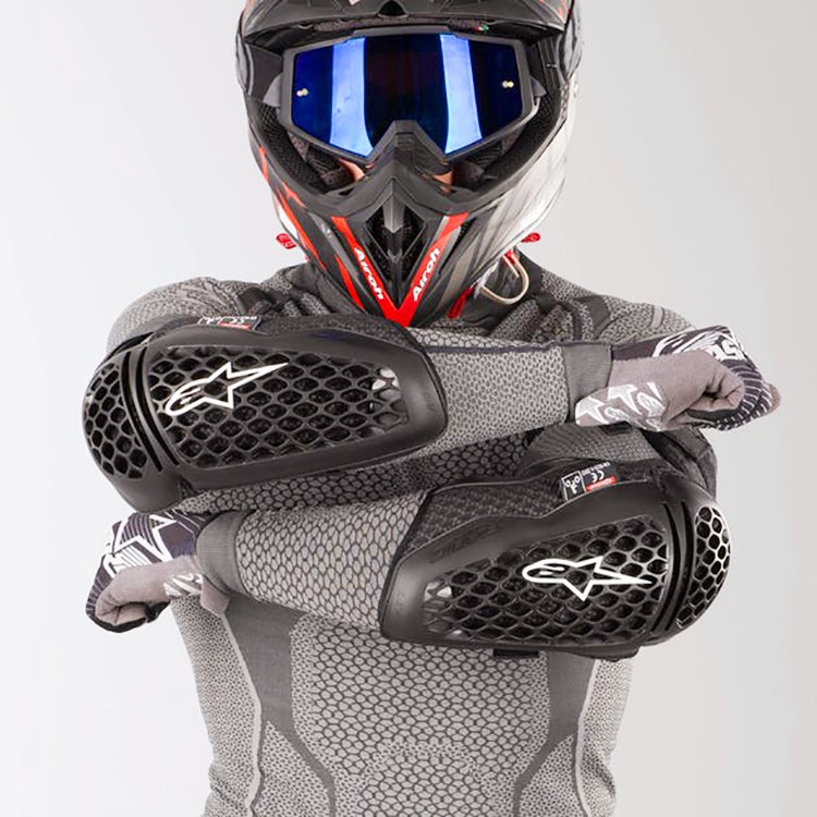 A星alpinestars摩托车护膝护肘骑士护具骑行装备四件套透气夏季在类目 摩托车/装备/配件, 摩托车骑士装备, 骑士护具中 - 来自Buy2taobao.com提供专业的淘宝代购服务
