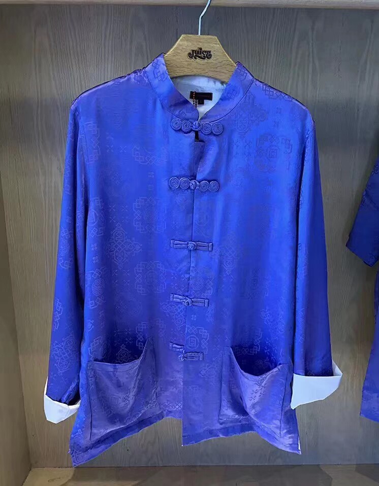 一折clot 衬衫_外星伴侣 clot bule silk 浅蓝色限定蓝丝绸唐装盘扣