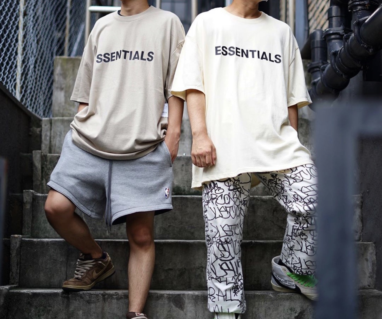 FEAR OF GOD ESSENTIALS胸前硅胶字母LOGO短袖T恤TEE男女情侣同款