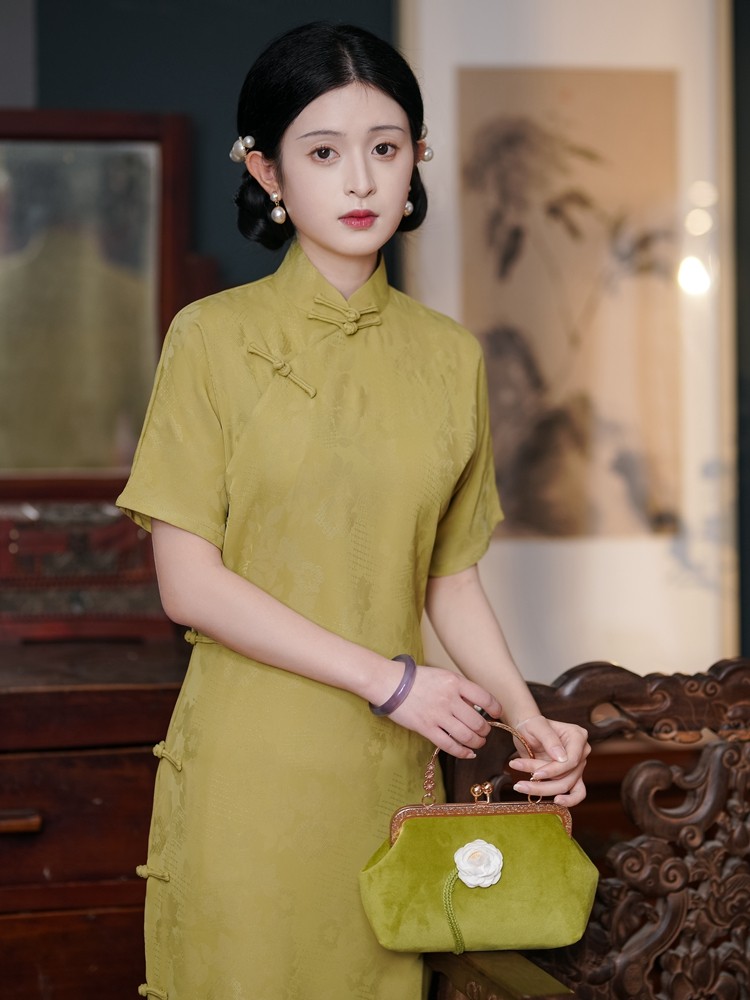 1930古法旗袍曳地年轻款黄色纯色妈妈年轻款复古夏2023新款全开襟