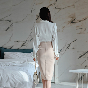2022 spring new Korean style temperament slim fashion professional hip skirt two-piece set