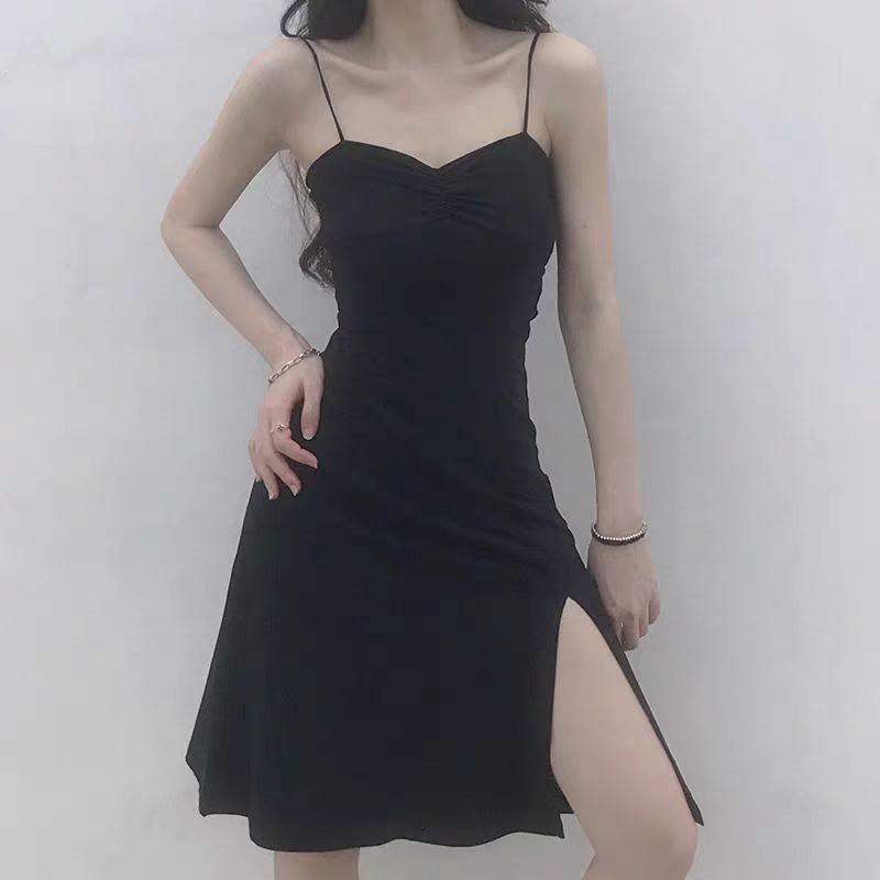 褶皱开叉性感吊带连衣裙女2021夏季新款收腰中长款显瘦小黑裙女|msdalam kategori mod main/animasi/Zhou Bian/cos/permainan papan, kostum cosplay/props/perkhidmatan, Wanita Cosplay - dari Buy2taobao.com untuk memberikan perkhidmatan ejen Taobao profesional membeli