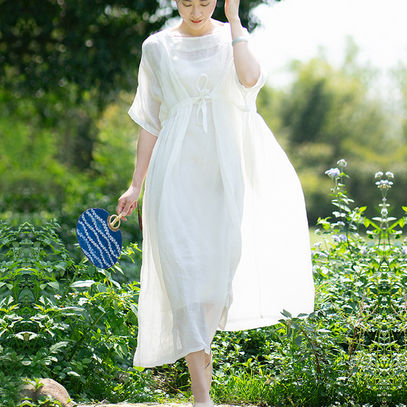 白色连衣裙女仙气质