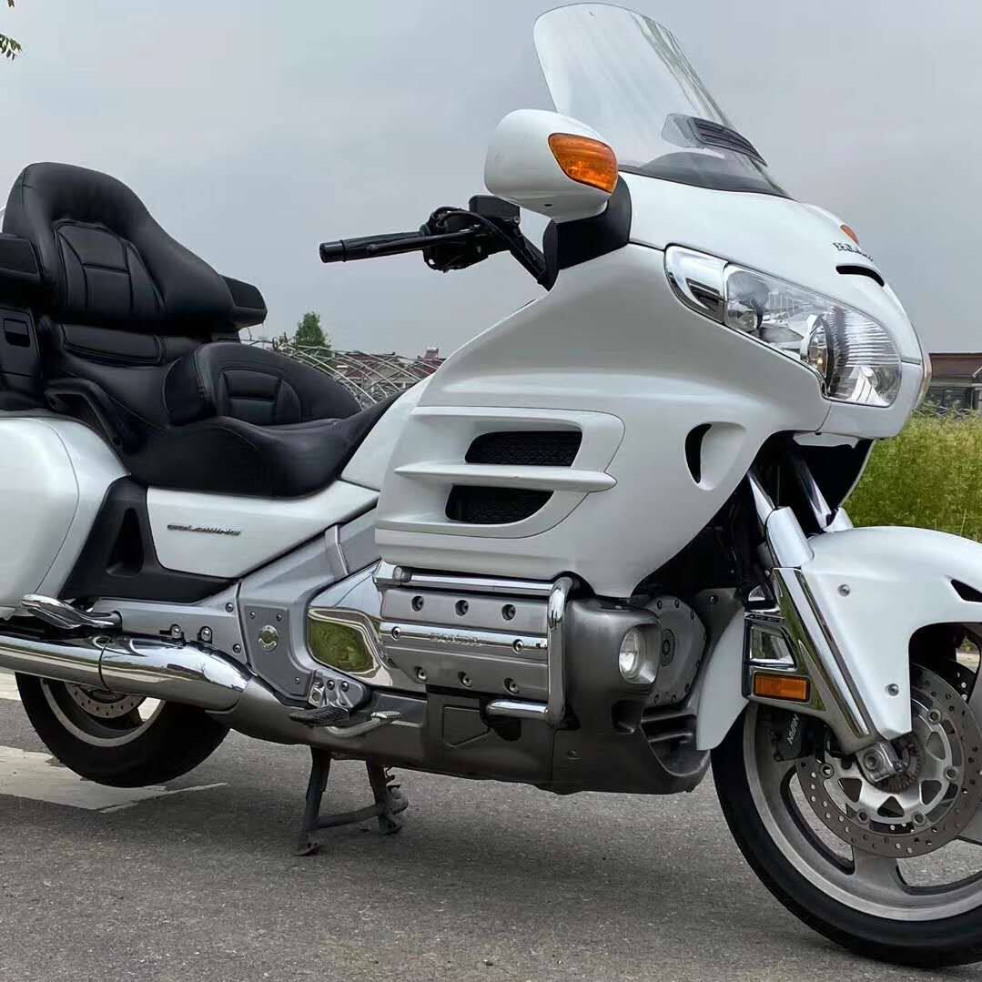 原装进口honmda本田金翼hl1800巡航长途大踏板摩托水冷电喷摩托车