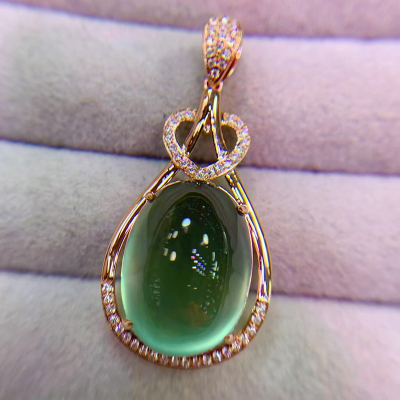 呼啦啦旗舰店的优惠券大全—全新斯里兰卡葡萄石吊坠女款18k金镶嵌