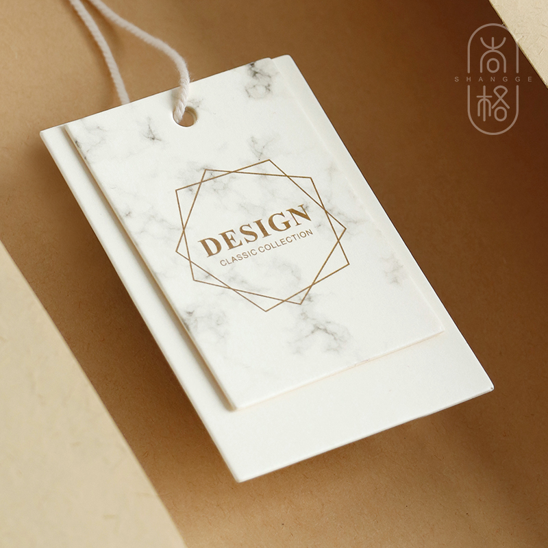 吊牌订做 服装挂牌挂绳定制女装店高端标签挂签定做简约套装米白卡