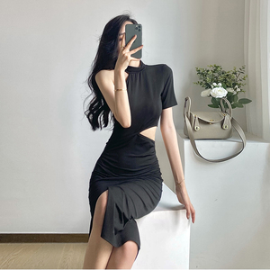 New unique niche design sense one shoulder open waist dress banquet annual meeting black dress