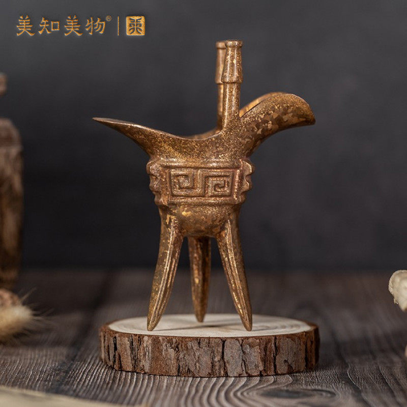 云南斑铜马永义手作三足酒爵装饰镇纸送礼铜酒杯酒樽