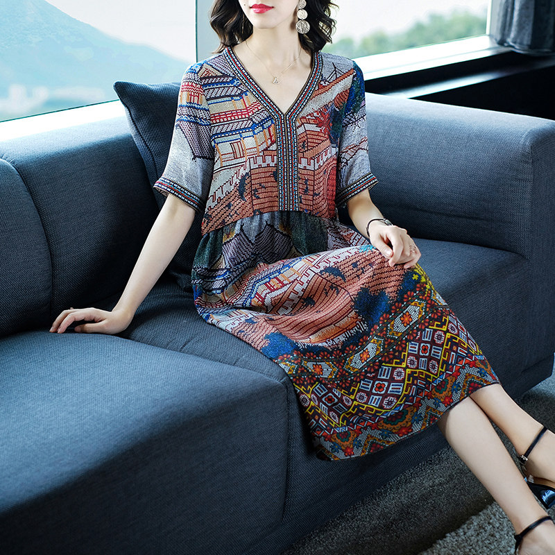 大码阔太太真丝连衣裙夏高贵气质遮肚减龄适合胯大胖女人穿的衣服