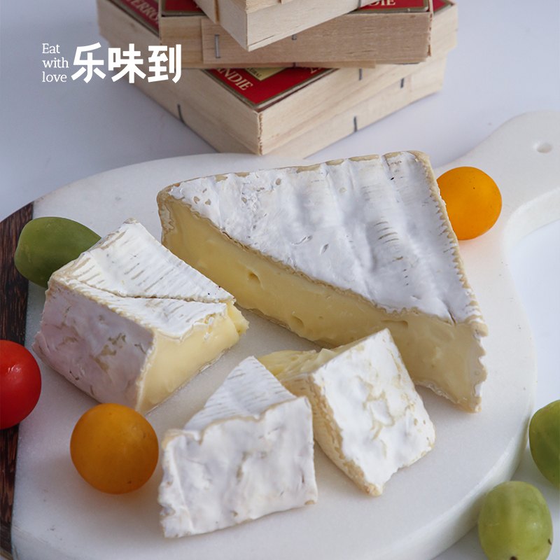 法国进口伊斯尼方形布里干酪220g软质原制奶酪手工cheese拼盘