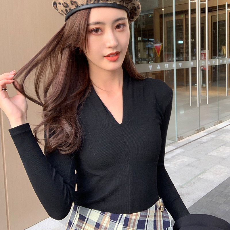 伊_阿伊家李伊霏2019新款v领上衣女长袖t恤显瘦套头